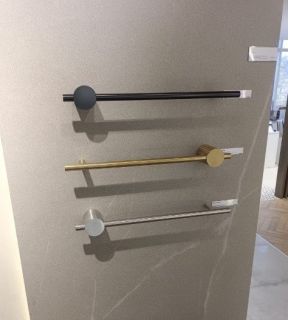 Электрический полотенцесушитель Broner Bruno BR.007.060.0000.P 60 см с кнопкой хром